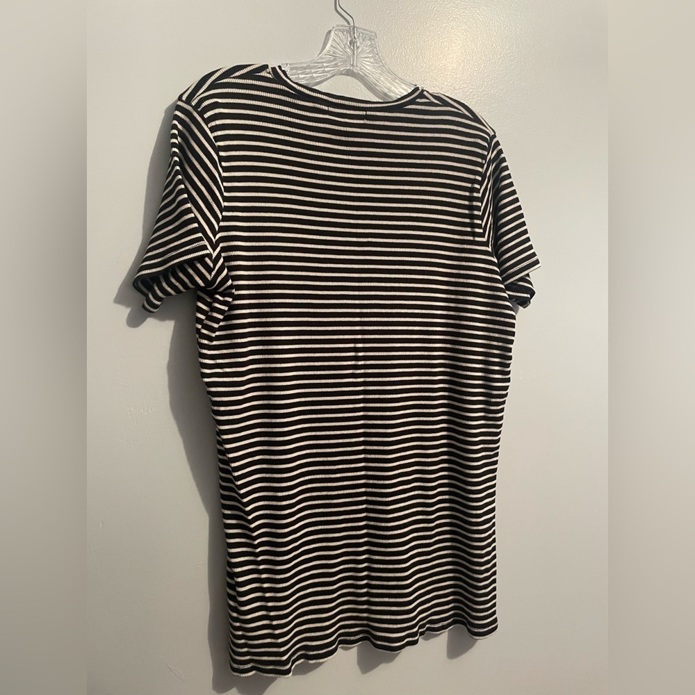 Brandy Melville Women’s One Size Striped Black White Cream Short Sleeve Top EUC - Picture 9 of 14